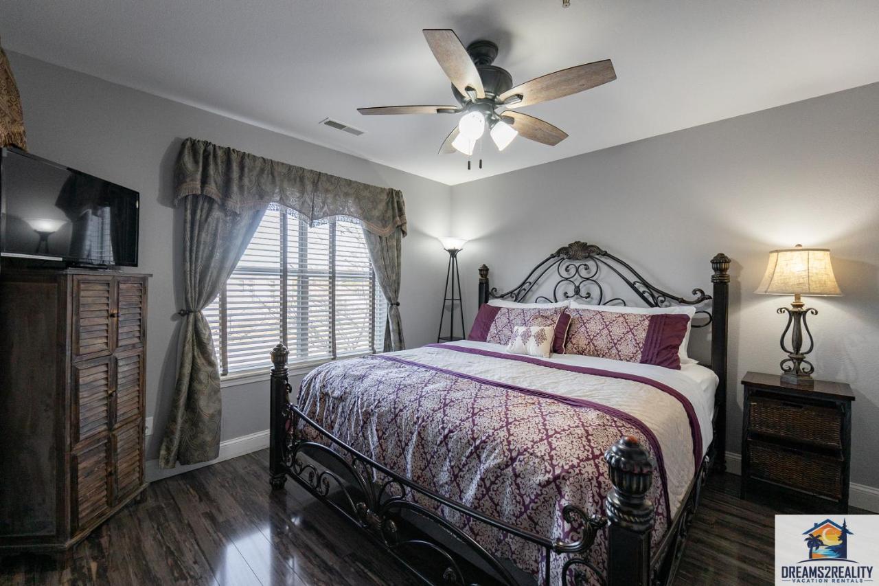 2Br Walk-In Condo - Near The 76 Strip - Pool - Free Tickets Included - Cla-8 ブランソン エクステリア 写真